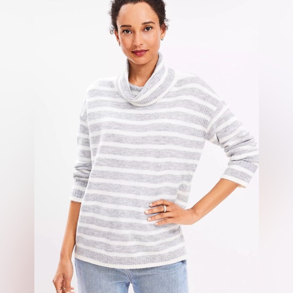 LOFT tunic style turtleneck sweater, gray and cream striped, rib trim, M, NWT